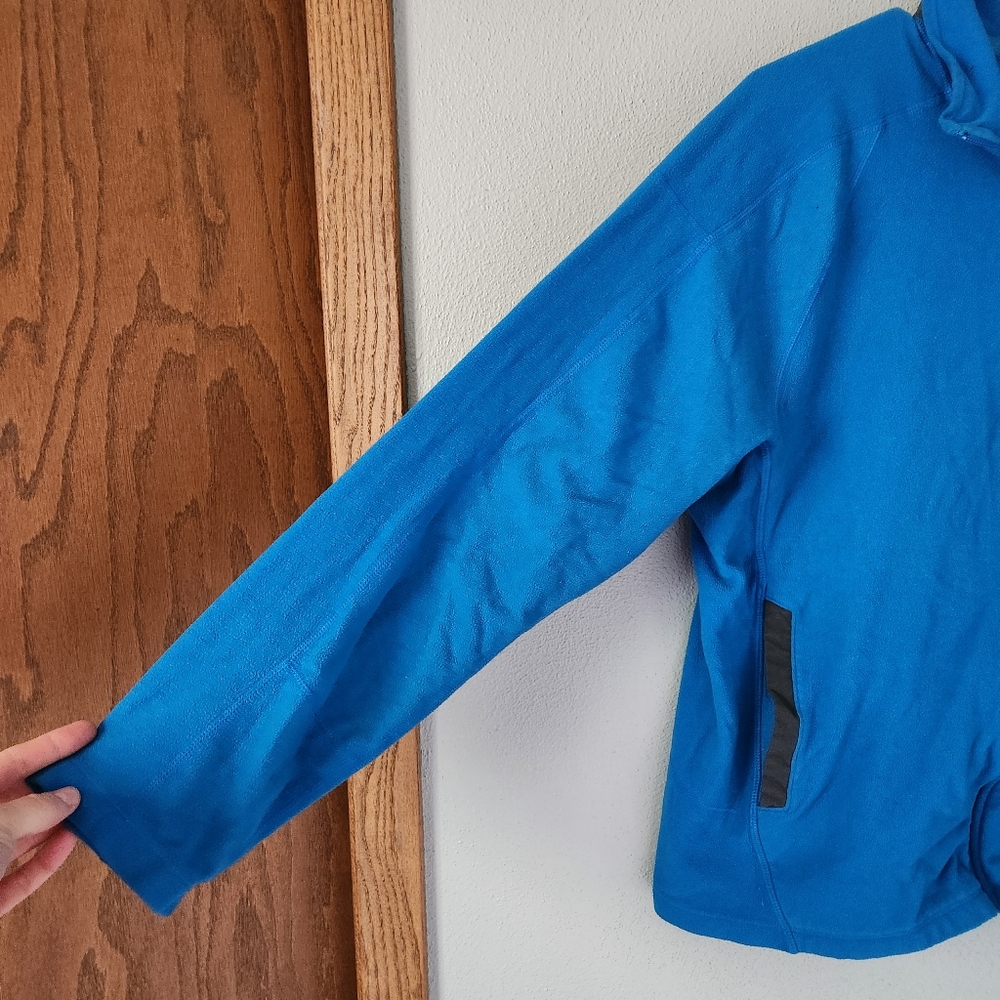 The North Face Men's Blue Fleece Jacket - Picture 2 of 9